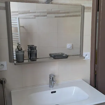 - - Quartier Du Port Lejlighed