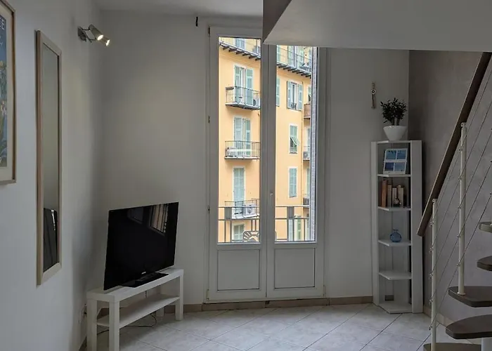 Appartement - - Quartier Du Port *