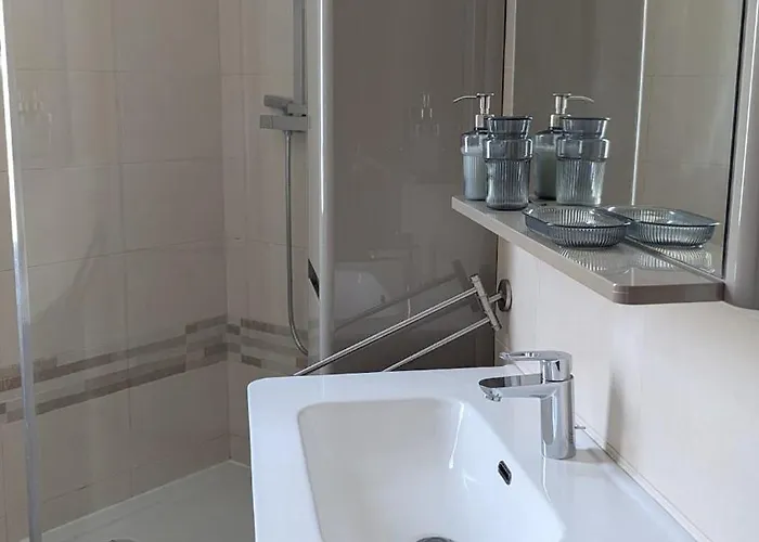 - - Quartier Du Port Appartement *